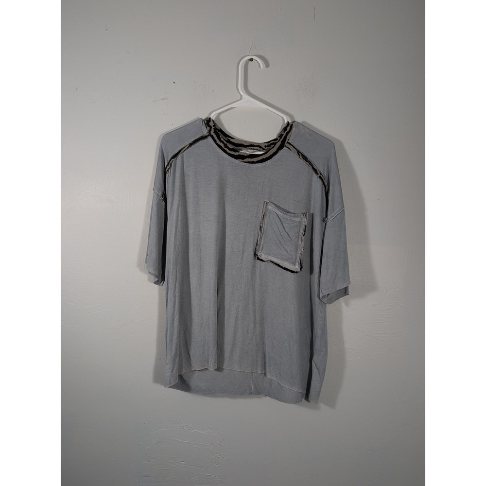 Pol Gray Short Sleeve Animal Print Top Shirt Boho T-shirt Small